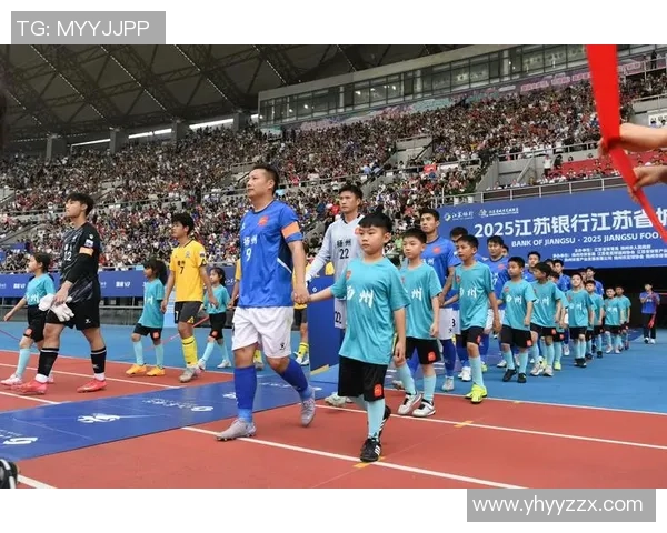 疫情足球：如何在全球大流行中重燃球迷热情与赛事活力